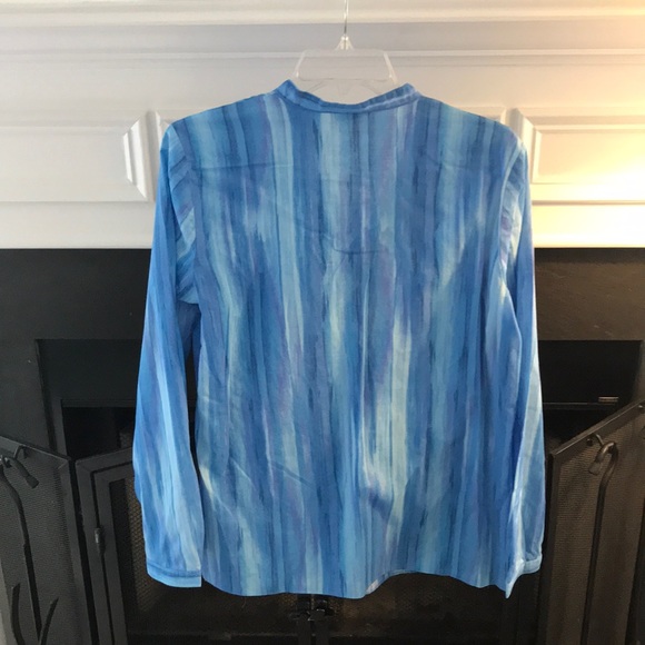 Liz & Co Pleated Pullover Blouse - Picture 2 of 3